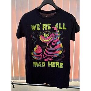 Men’s Disney Alice In Wonderland “We're All Mad Here” Cheshire Cat Size Small